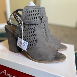 Peep toe block heel booties